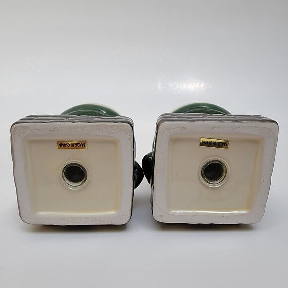 Humpty Dumpty Retro 50's Ceramic Salt and Pepper Shakers - Picture 6 of 9